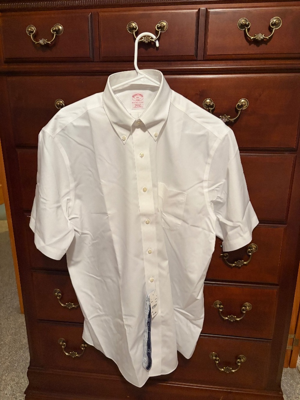 Brooks Brothers Men’s White Short Sleeve Collared Shirt – Size 16.5